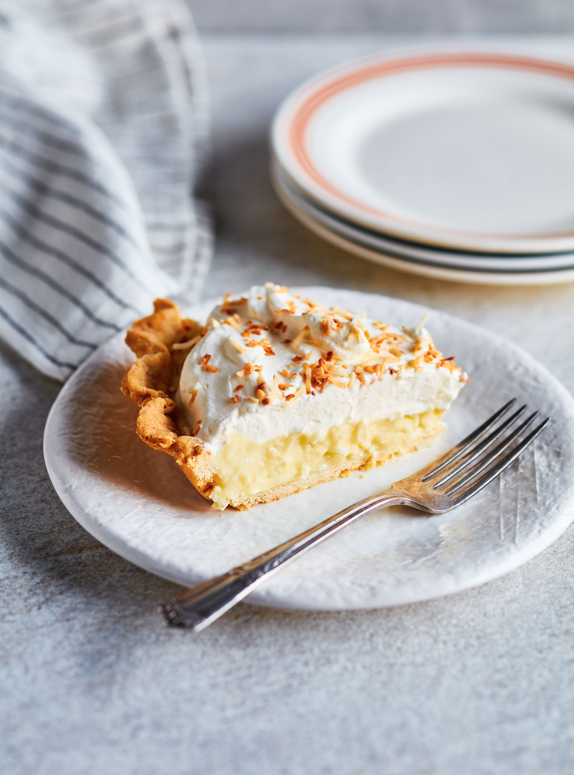 La meilleure tarte à la crème à la noix de coco (coconut cream pie)