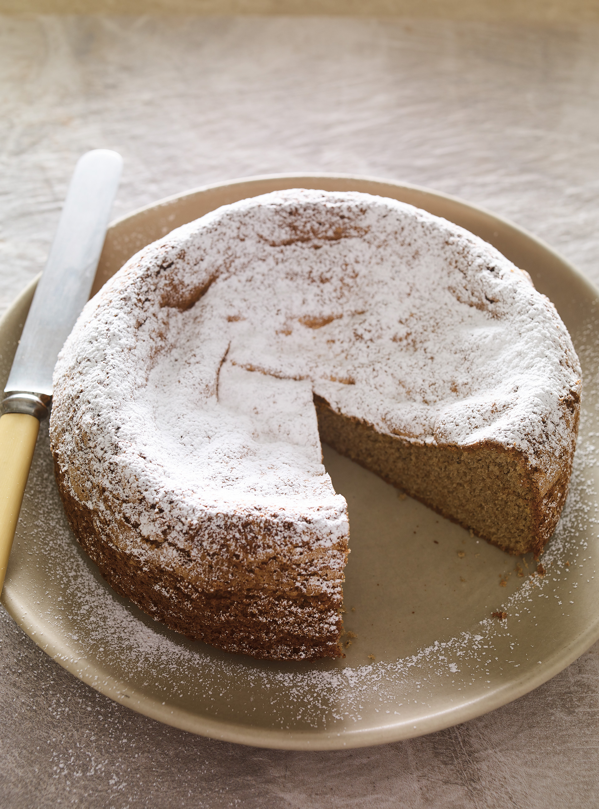 Gâteau éponge au sarrasin et aux marrons