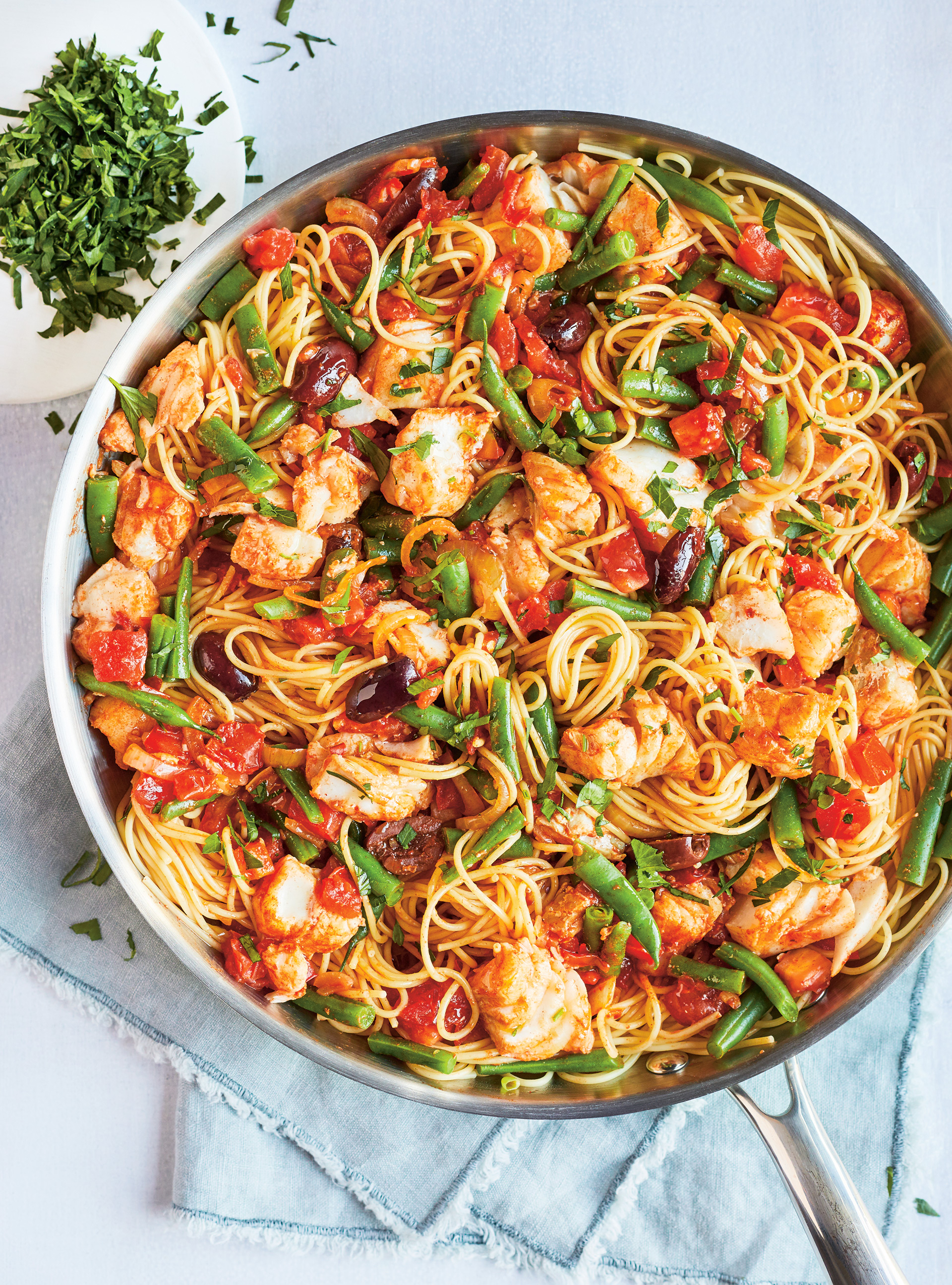 Spaghettinis à la morue et aux haricots verts