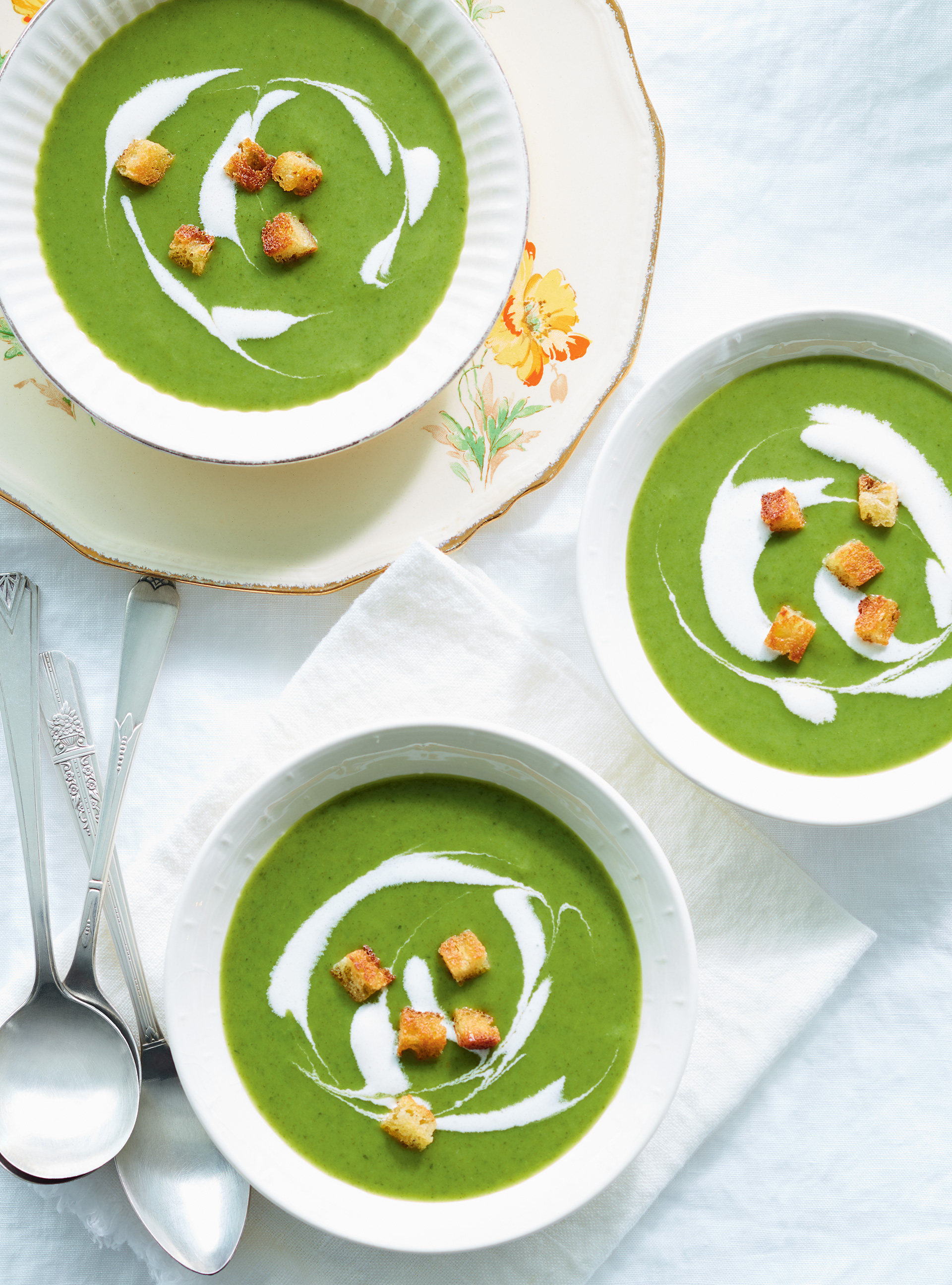 Cold Lettuce and Radish Soup