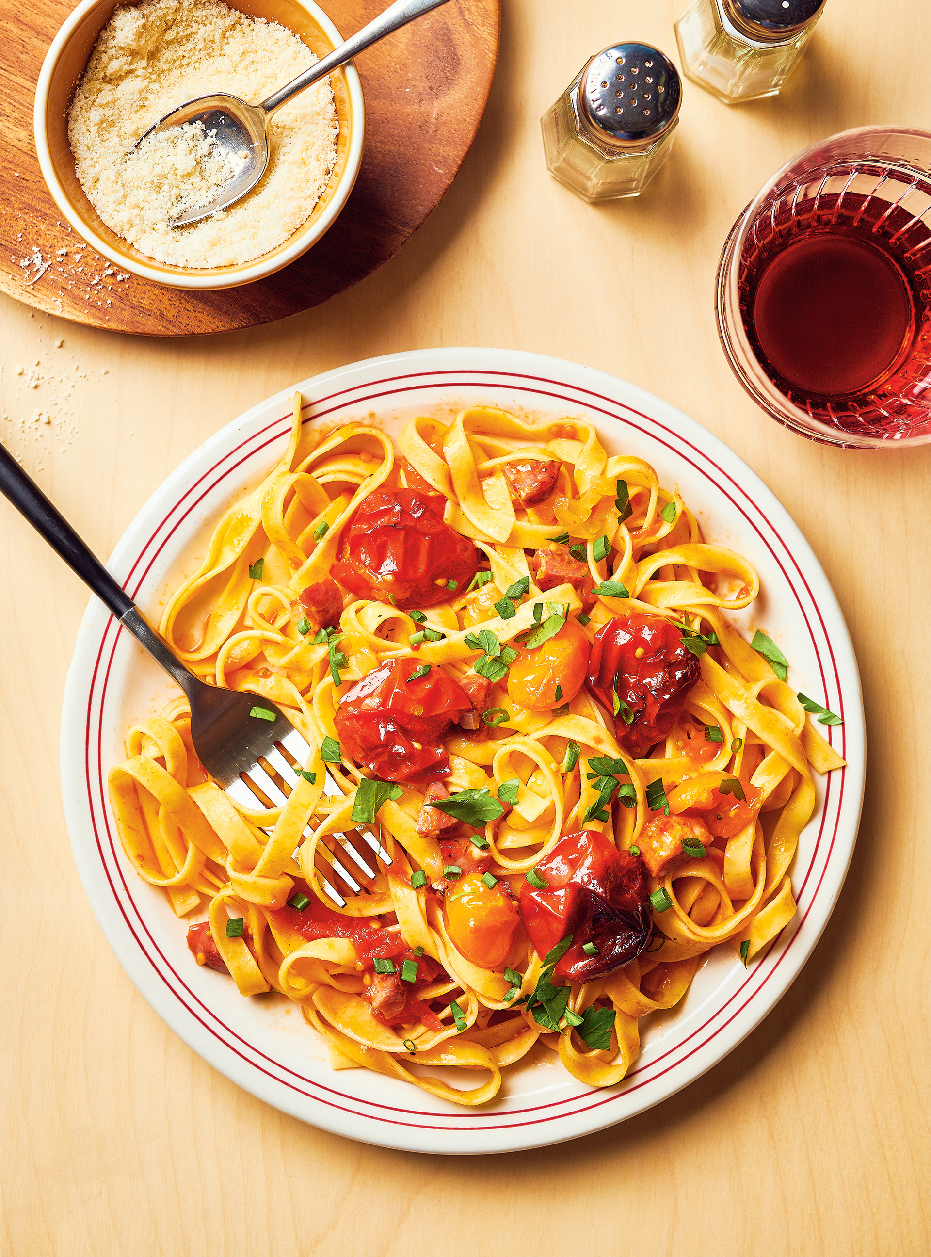 Pâtes aux tomates confites et au chorizo