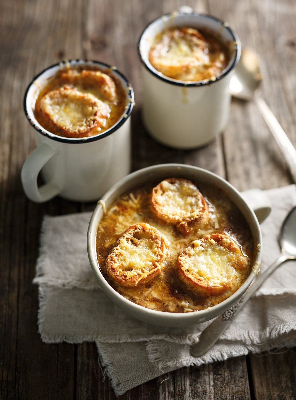 Soupe à l’oignon (la meilleure)