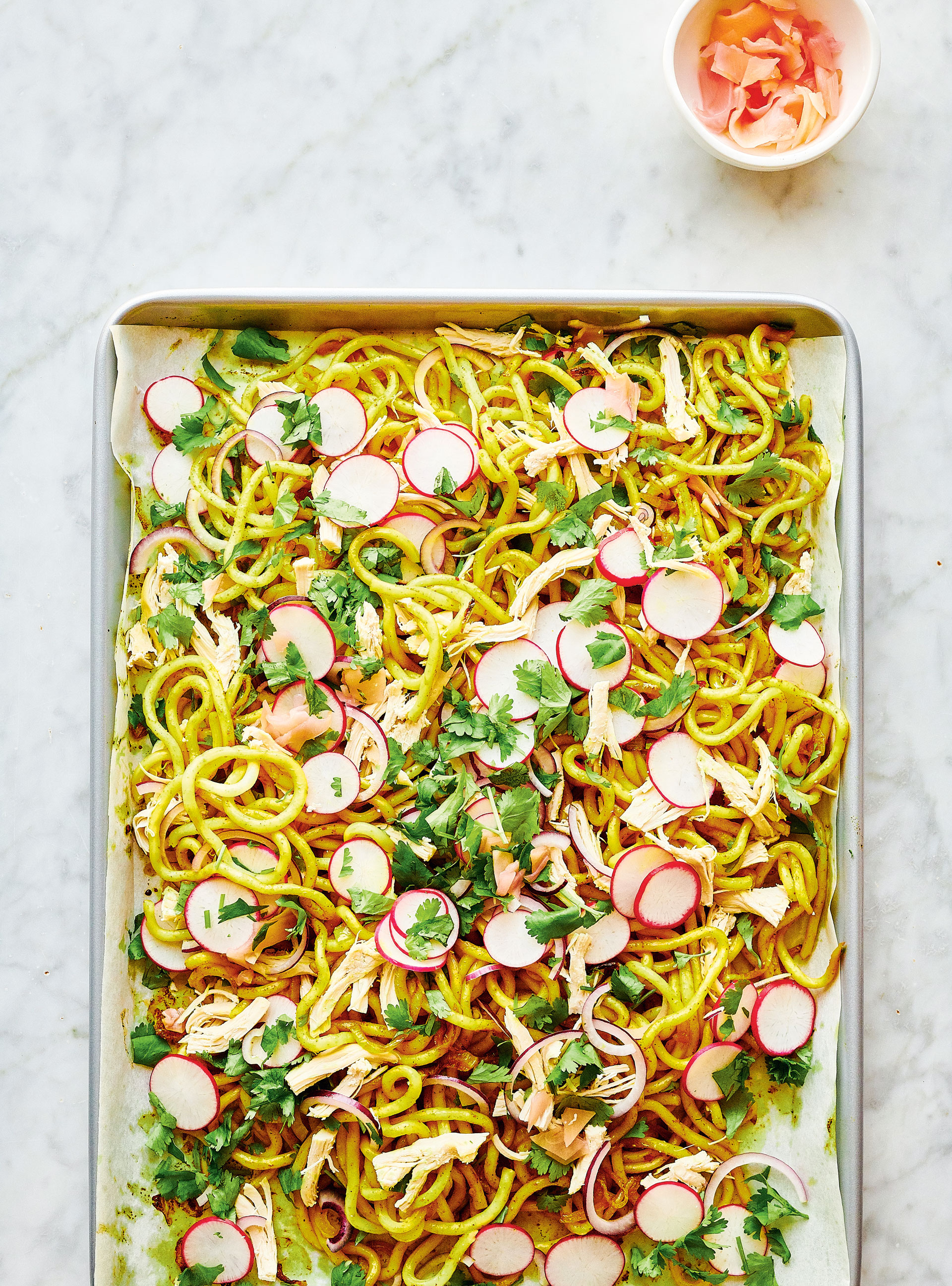 Sheet-Pan Udon Noodles with Chicken and Curried Onions